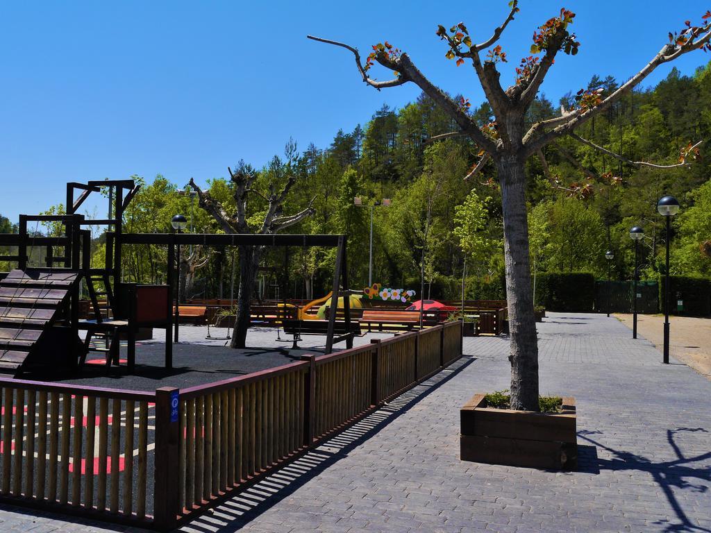 Camping Riera Merles Borreda Ngoại thất bức ảnh