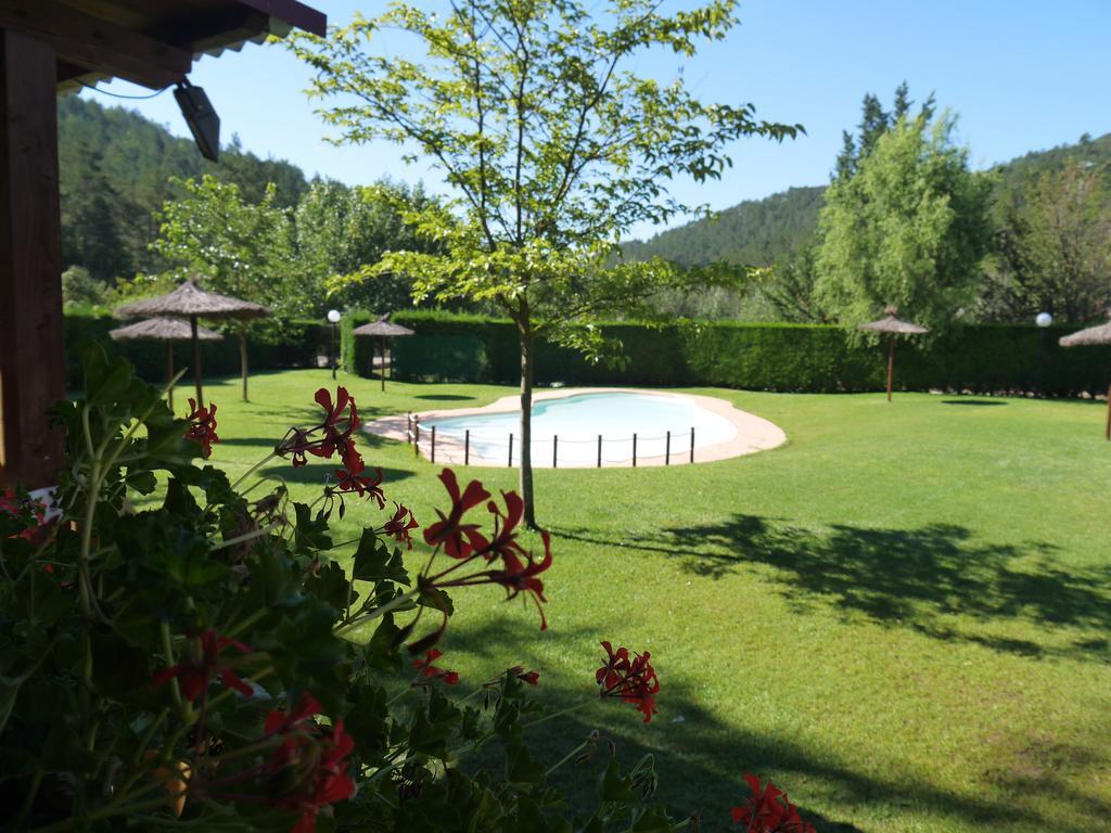 Camping Riera Merles Borreda Ngoại thất bức ảnh